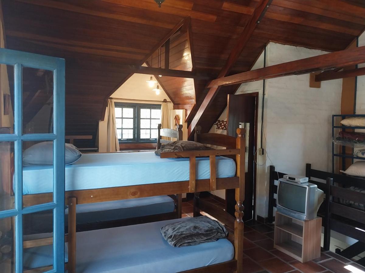 Passa Quatro- CASA INTEIRA RUSTICA para até 9 pessoas Extérieur photo